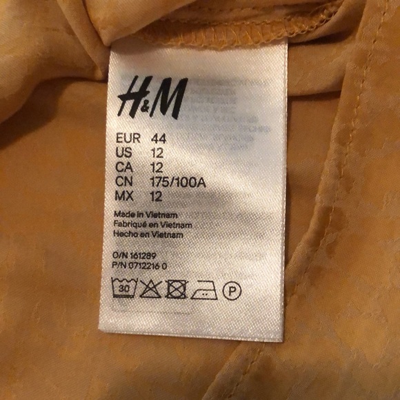 H&M gold tank top size 12 - Picture 6 of 9